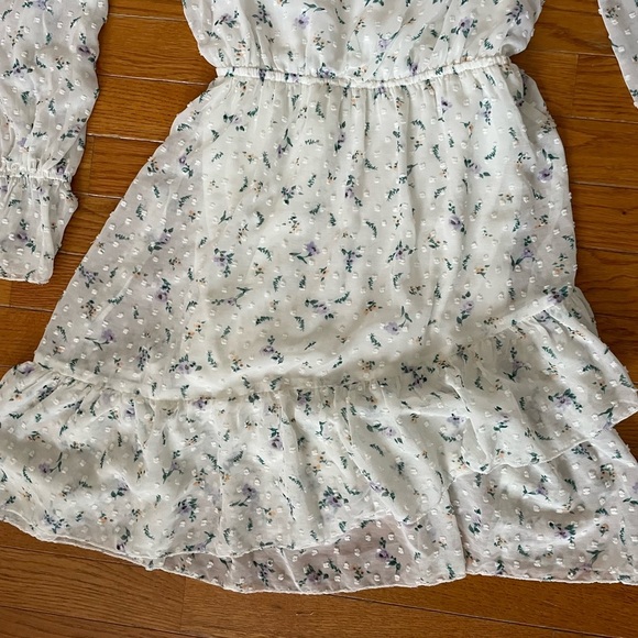 The Fashion Poet‎ Clip Dot Cold Shoulder Ruffle Long Sleeve Dress white size 8 - Picture 4 of 13